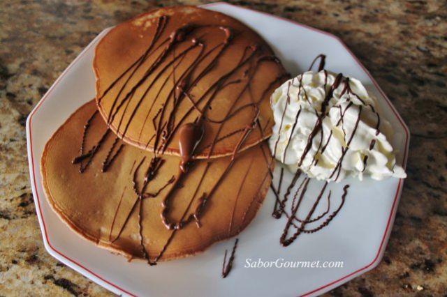 tortitasde chocolate con nata